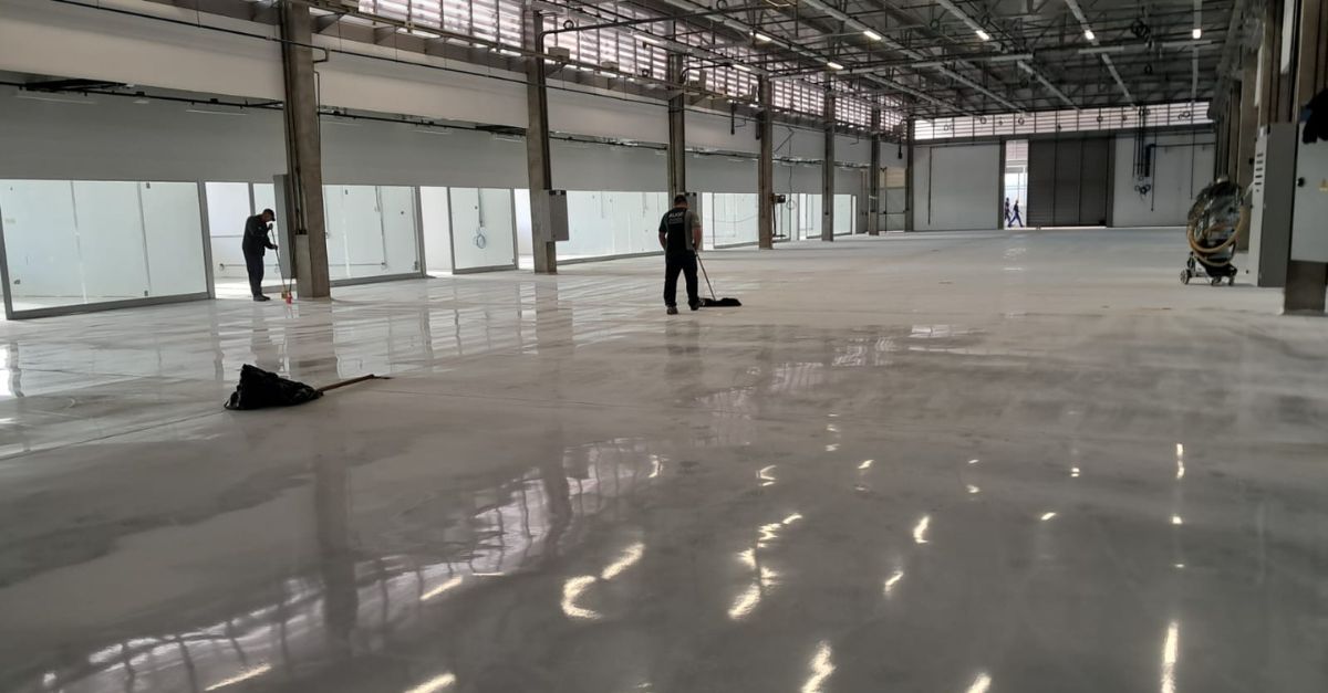 Piso industrial para galpão - especificações com a Augepoxi